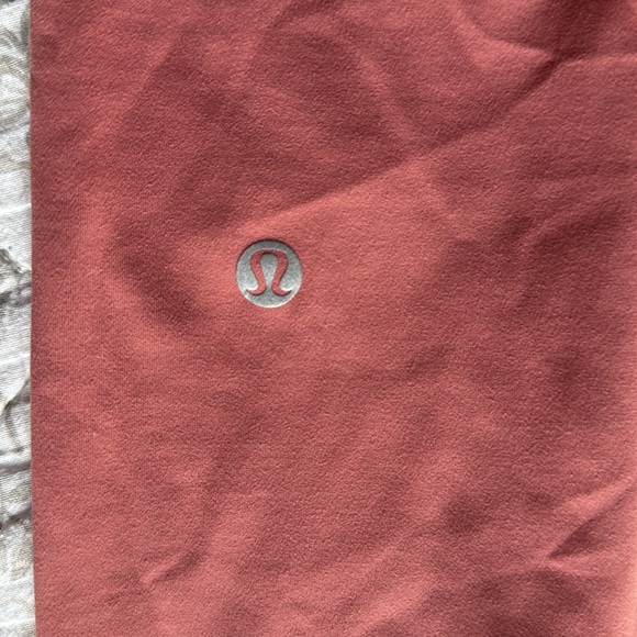 EUC Lululemon Wunder Under High-Rise 28" *Full-On Luxtreme Brier Rose si… - Picture 4 of 5